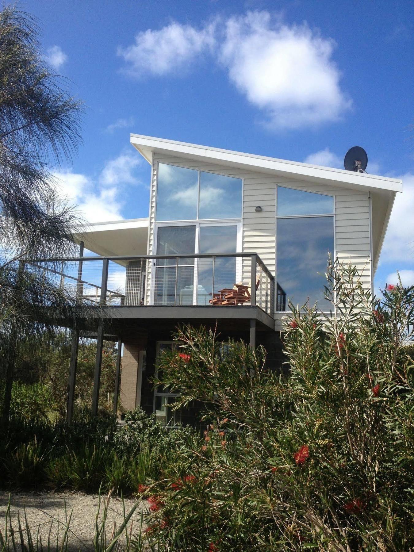 12 Apostles Accommodation Anchors Beach House With Sea Views Port Campbell Eksteriør billede
